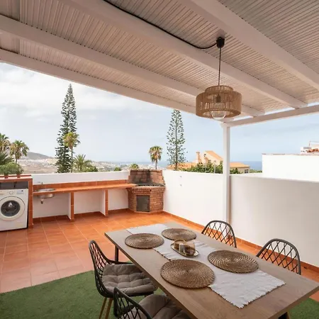 Atico Con Barbacoa Y Terraza