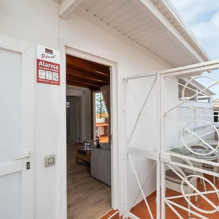 Διαμέρισμα Atico Con Barbacoa Y Terraza *